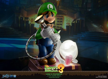 Luigis Mansion 3 PVC Statue Luigi & Polterpinscher Collectors Edition 23 cm