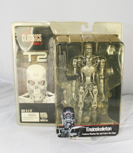 Cult Classics Figur Series 3 - T-800 Endoskeleton